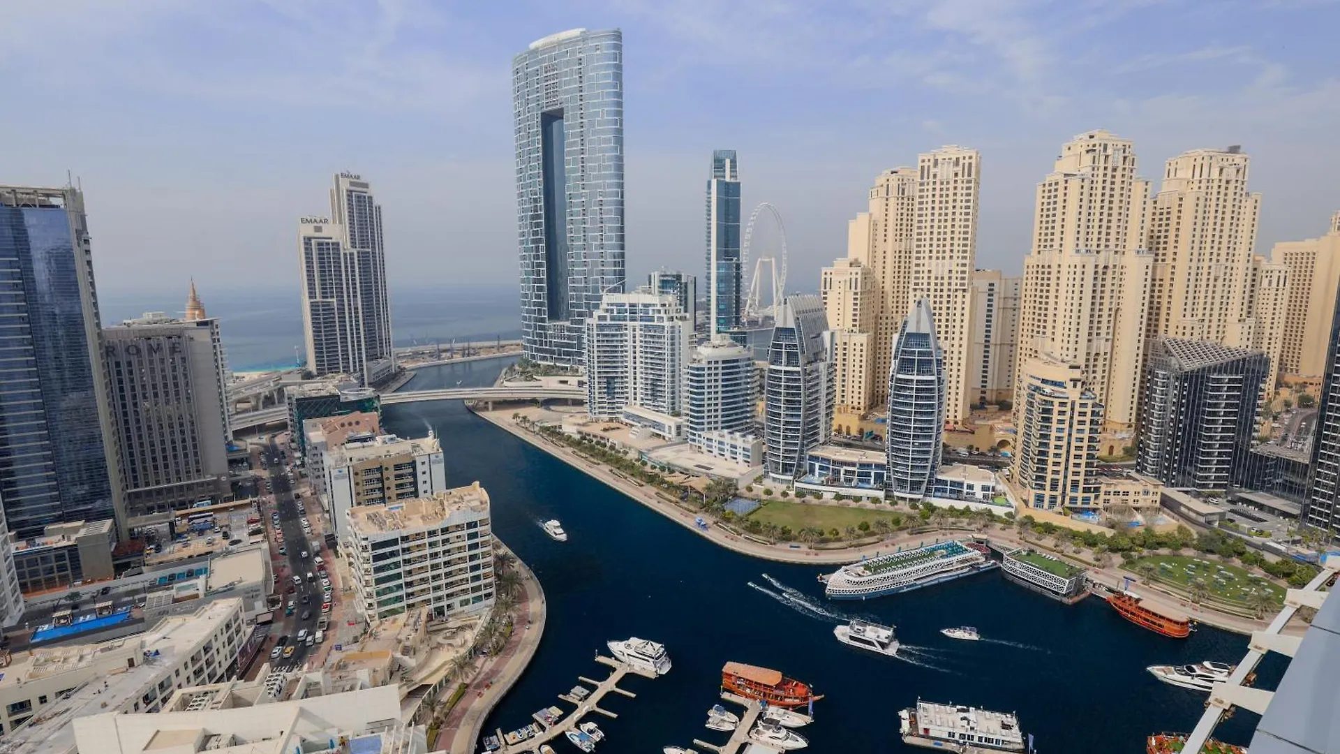 Gracious 1Br In Condor Marina Star, Dubai Marina Apartment